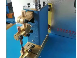 新星SDN4精密铜带电阻点焊机细节图1