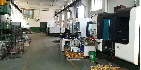 4点定位笼骨电阻自动点焊机精密加工-新星焊接