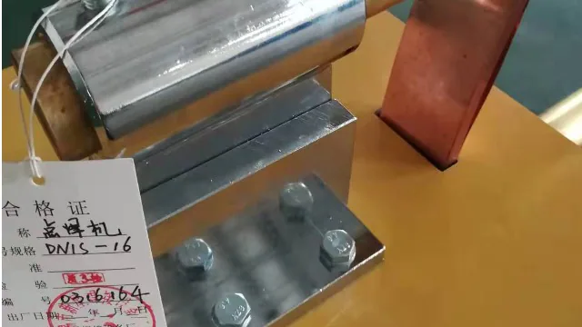 加长型脚踩点焊机焊通风管道案例-新星焊接