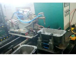 汽车油底壳中频自动焊机焊接现场