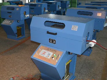 CHJ火花试验机-电缆火花检测仪试验中
