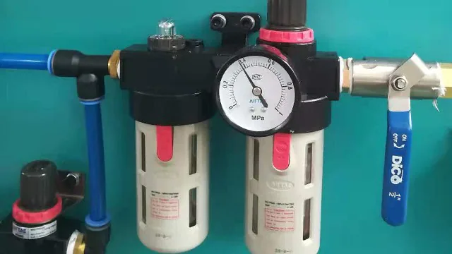 闪光对焊机上油水分离器的作用-新星焊接