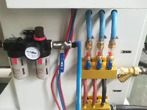悬臂式中频点焊机碰焊机水冷水排