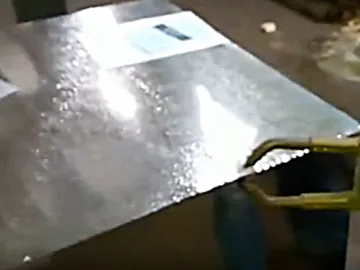 新星焊接分体悬挂式点焊机焊接效果2