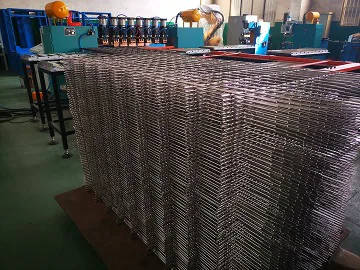 不锈钢药瓶笼车电阻自动排焊机焊接现场